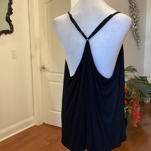 Ribbed Razor Back Adjustable Strap Top - Picture 2 of 4